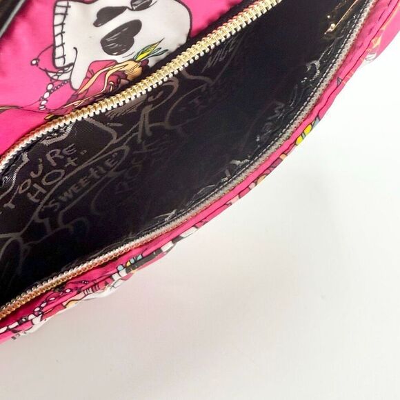Betsey Johnson pink floral skulls weekender cosmetic travel bag and matching pou - Picture 6 of 13